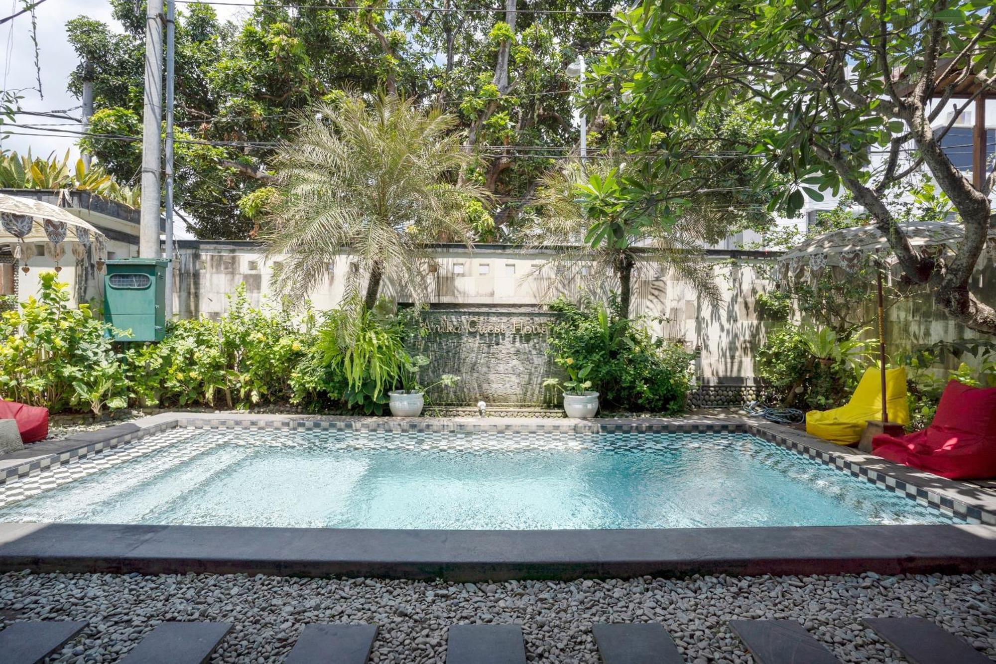 Oyo 482 Anika Guest House Kuta  Exterior photo